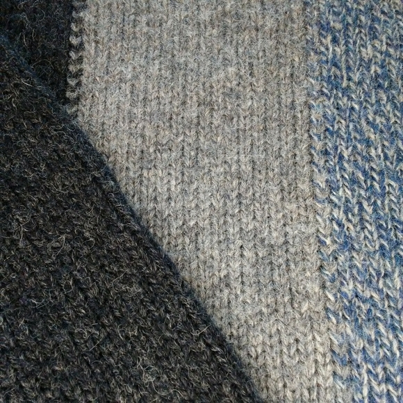 Structure Men's Wool Sweater - Picture 4 of 6